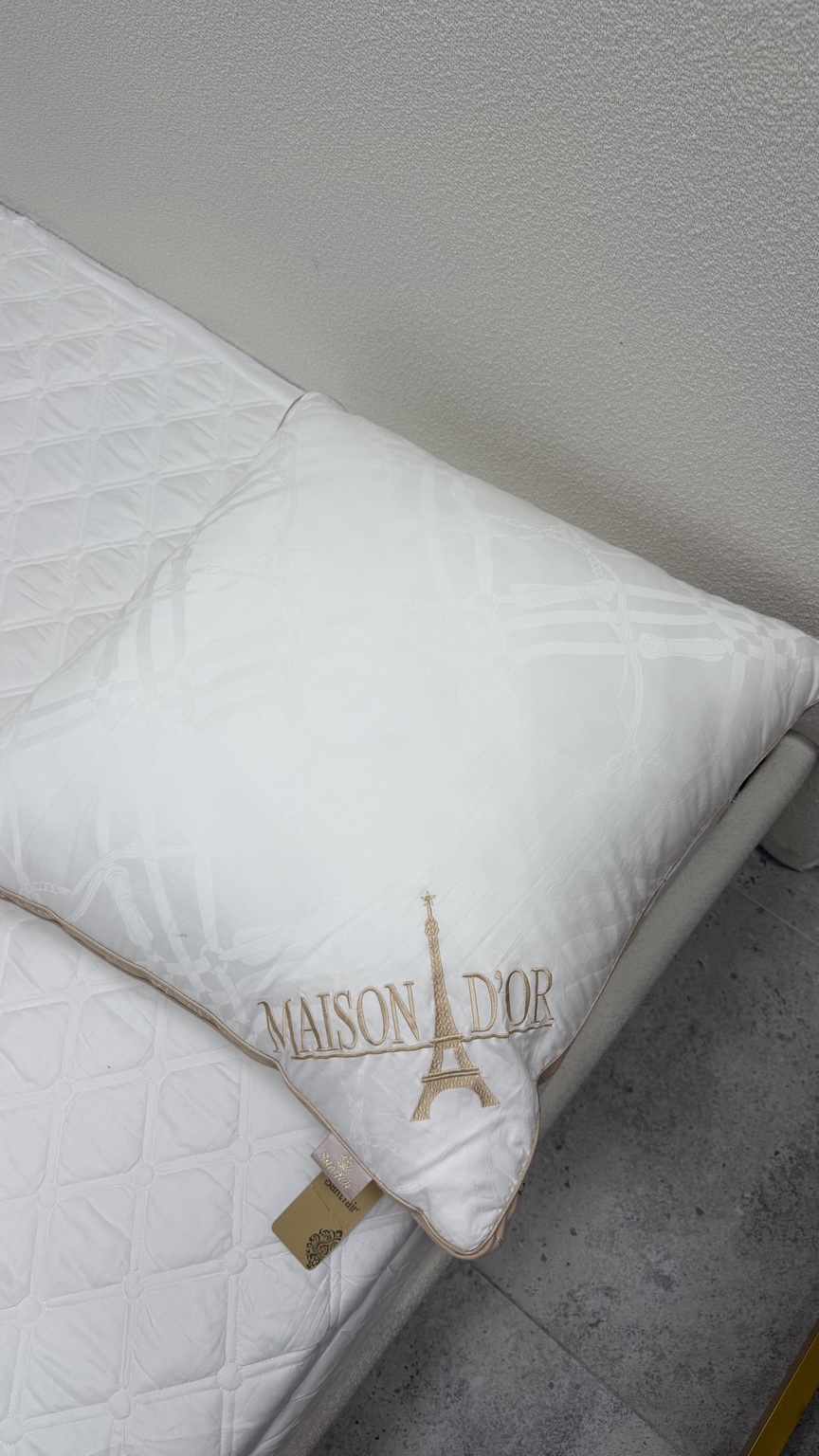 Подушка Maison D’or Paris